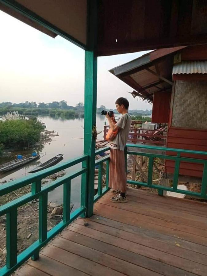 Sompong Sunset View Guest House Ban Dondét Eksteriør bilde