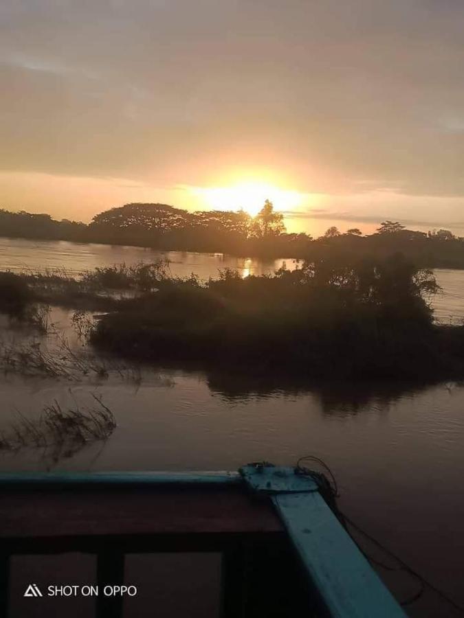Sompong Sunset View Guest House Ban Dondét Eksteriør bilde