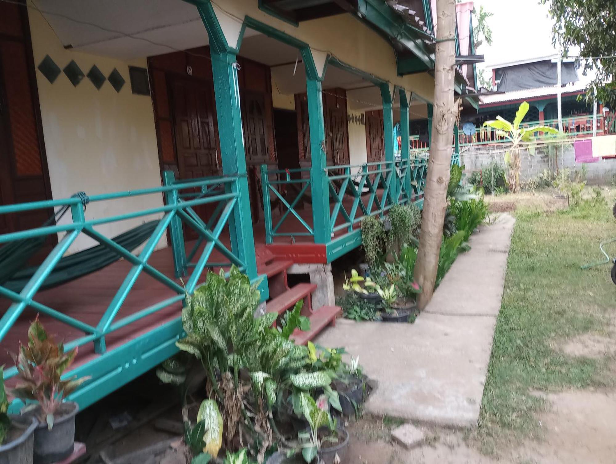 Sompong Sunset View Guest House Ban Dondét Rom bilde
